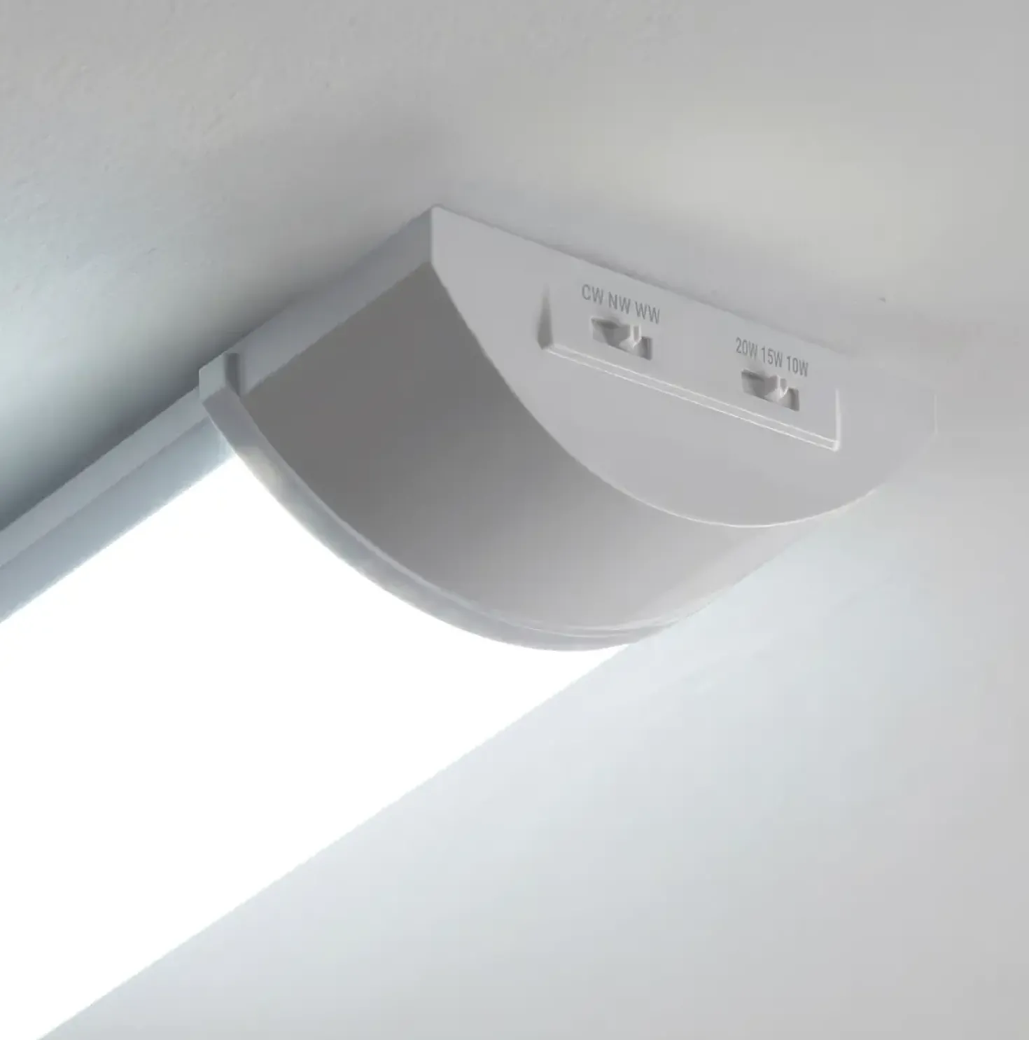 Fladt LED armatur | 120cm | CCT | 25/30/40W | LOTOS | Hvid