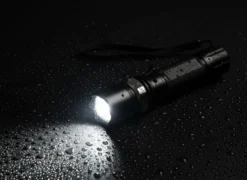 LED lommelygte CREE Q5 | 250 Lumen | AAA Batteri | Zoom funktion | 3 lysindstillinger