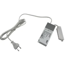 MITO driver 12V med 6 udgange | m/tilslutningsledning. m/stik