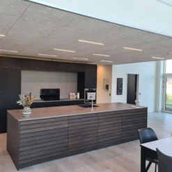 Planforsænket LED Lysskinne | 230V | 3-trins dæmp | 3000K